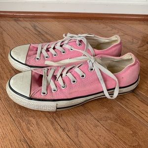 Baby Pink Low Top Converse.